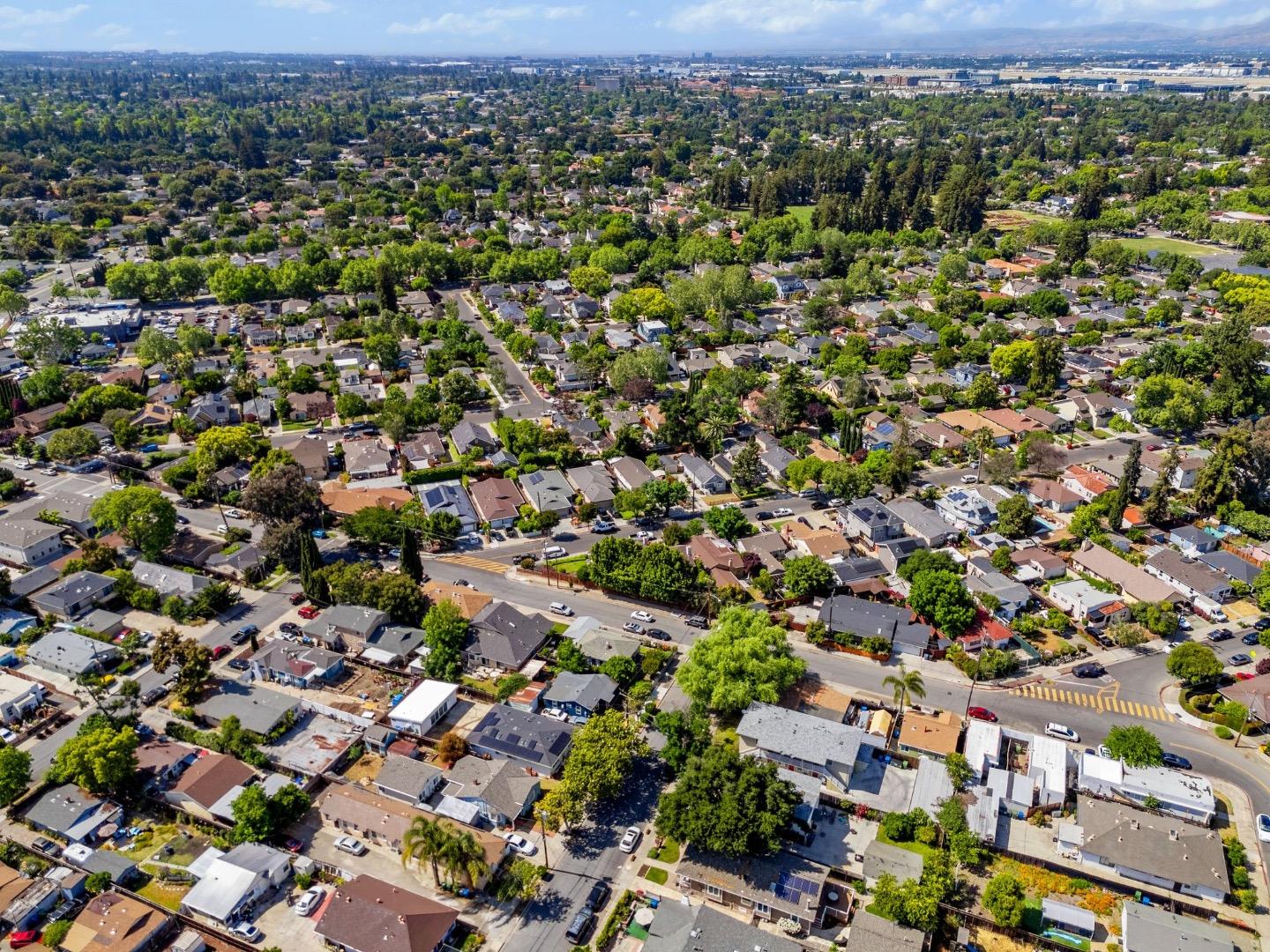 Detail Gallery Image 44 of 62 For 207 Brooklyn Ave, San Jose,  CA 95128 - 3 Beds | 2 Baths