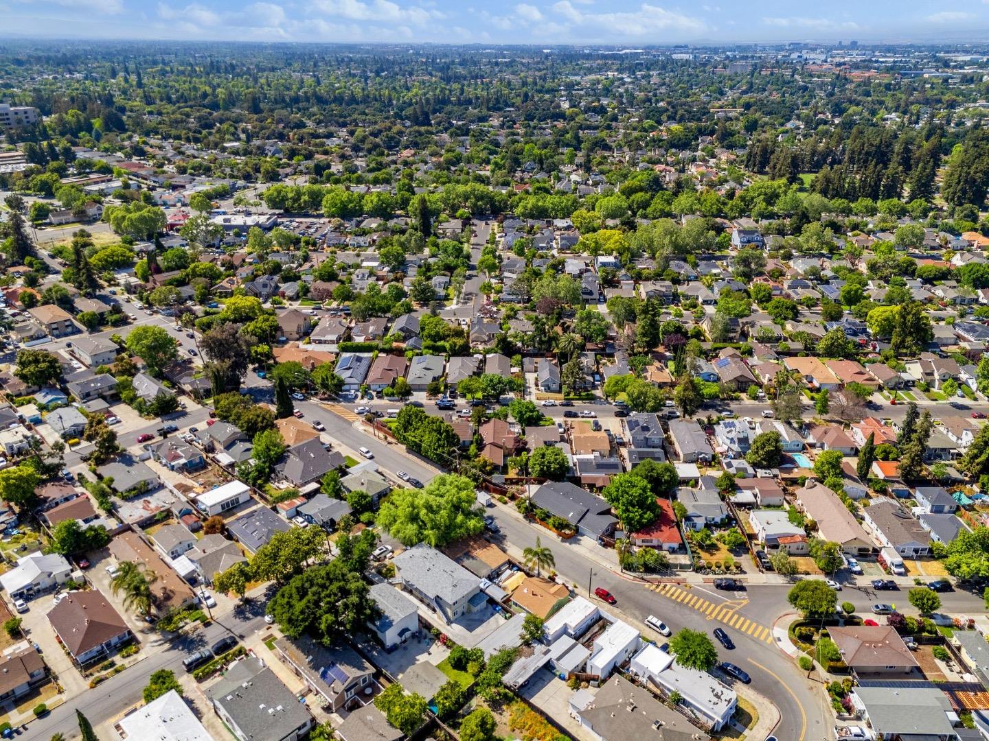 Detail Gallery Image 45 of 62 For 207 Brooklyn Ave, San Jose,  CA 95128 - 3 Beds | 2 Baths