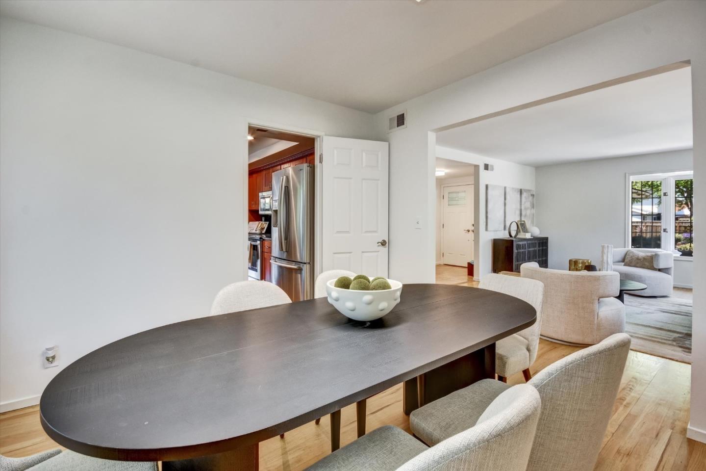 Detail Gallery Image 12 of 42 For 6234 Woosley Dr, San Jose,  CA 95123 - 4 Beds | 2/1 Baths