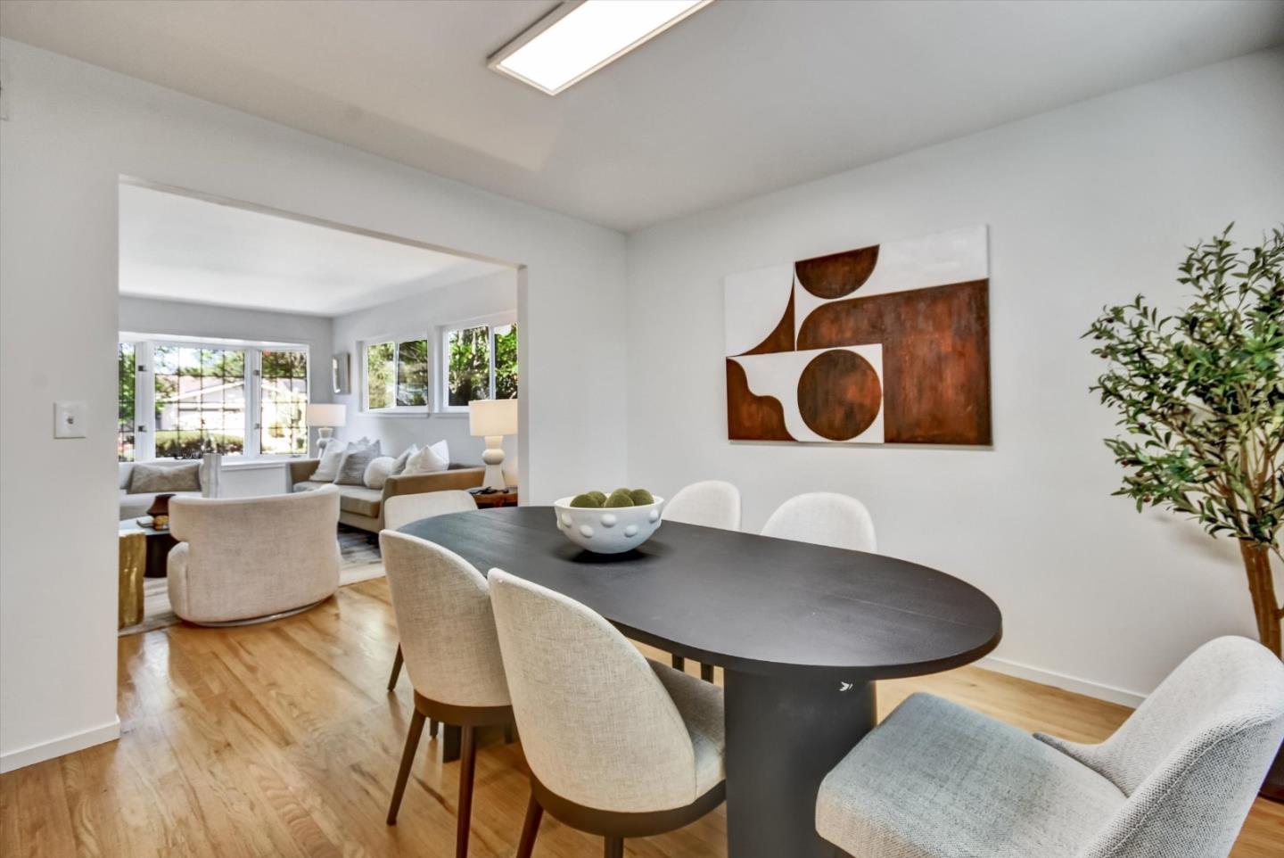 Detail Gallery Image 13 of 42 For 6234 Woosley Dr, San Jose,  CA 95123 - 4 Beds | 2/1 Baths