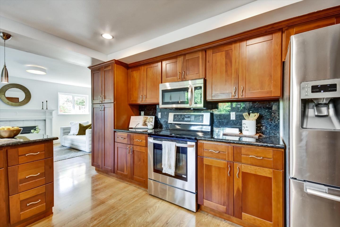 Detail Gallery Image 16 of 42 For 6234 Woosley Dr, San Jose,  CA 95123 - 4 Beds | 2/1 Baths