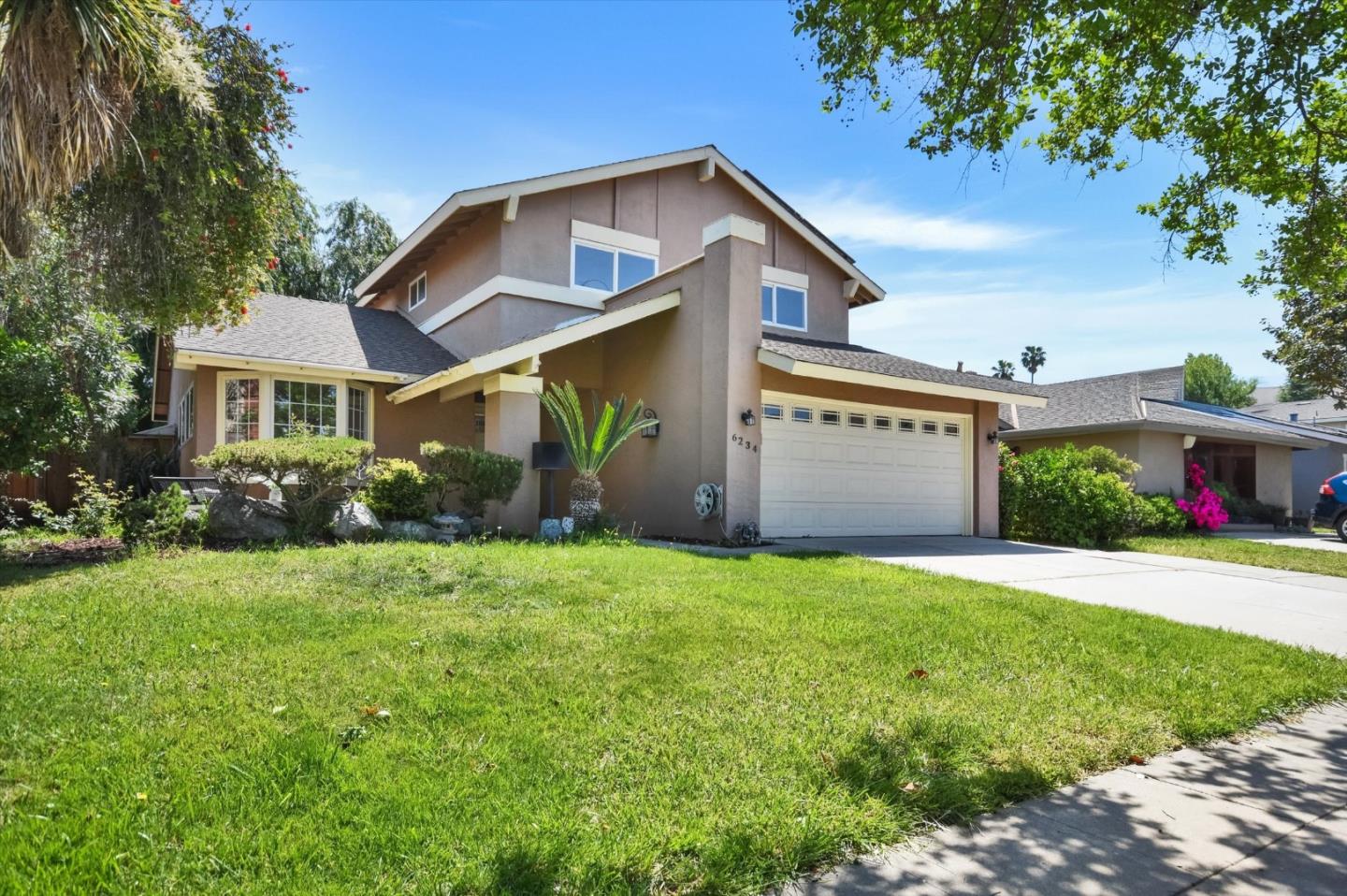 Detail Gallery Image 2 of 42 For 6234 Woosley Dr, San Jose,  CA 95123 - 4 Beds | 2/1 Baths