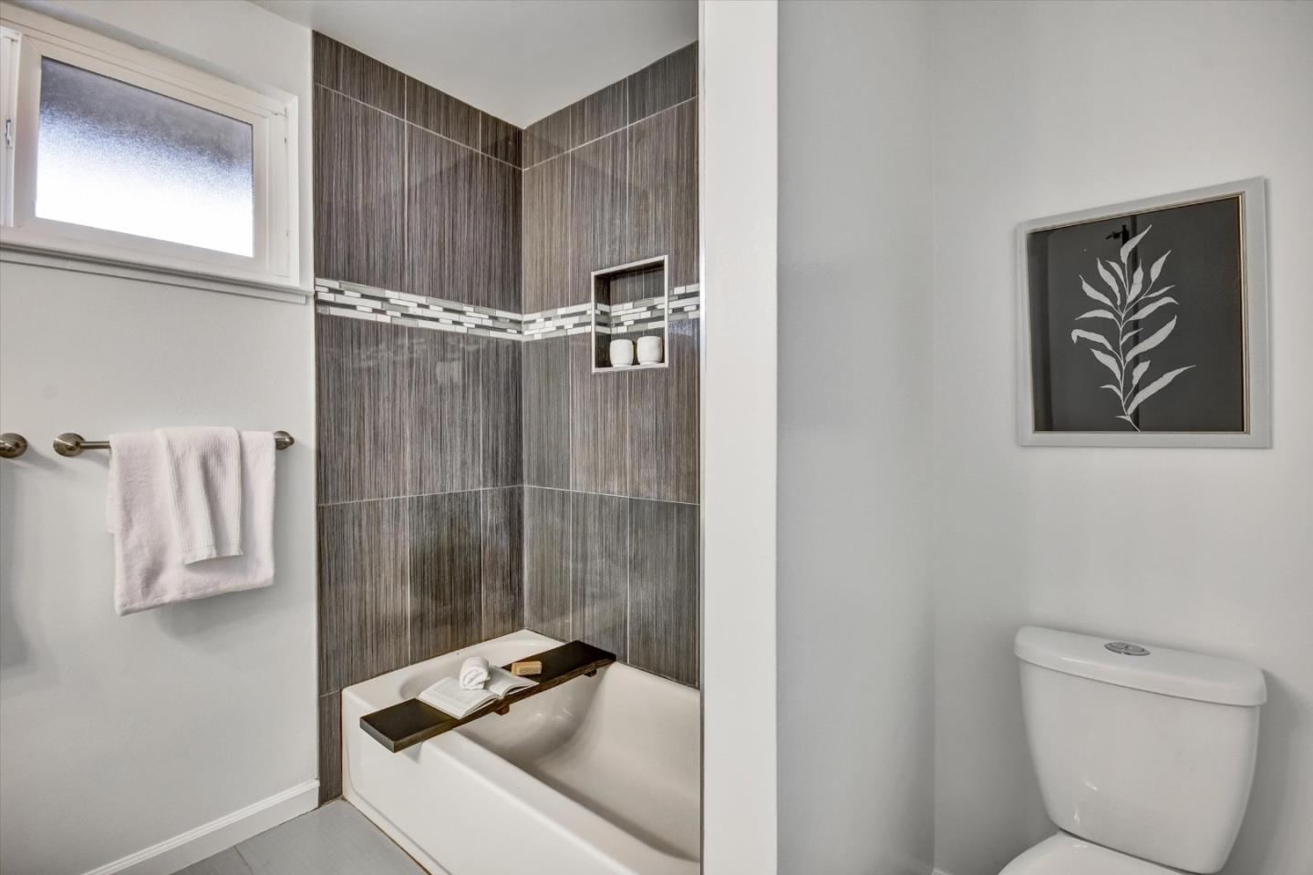 Detail Gallery Image 27 of 42 For 6234 Woosley Dr, San Jose,  CA 95123 - 4 Beds | 2/1 Baths
