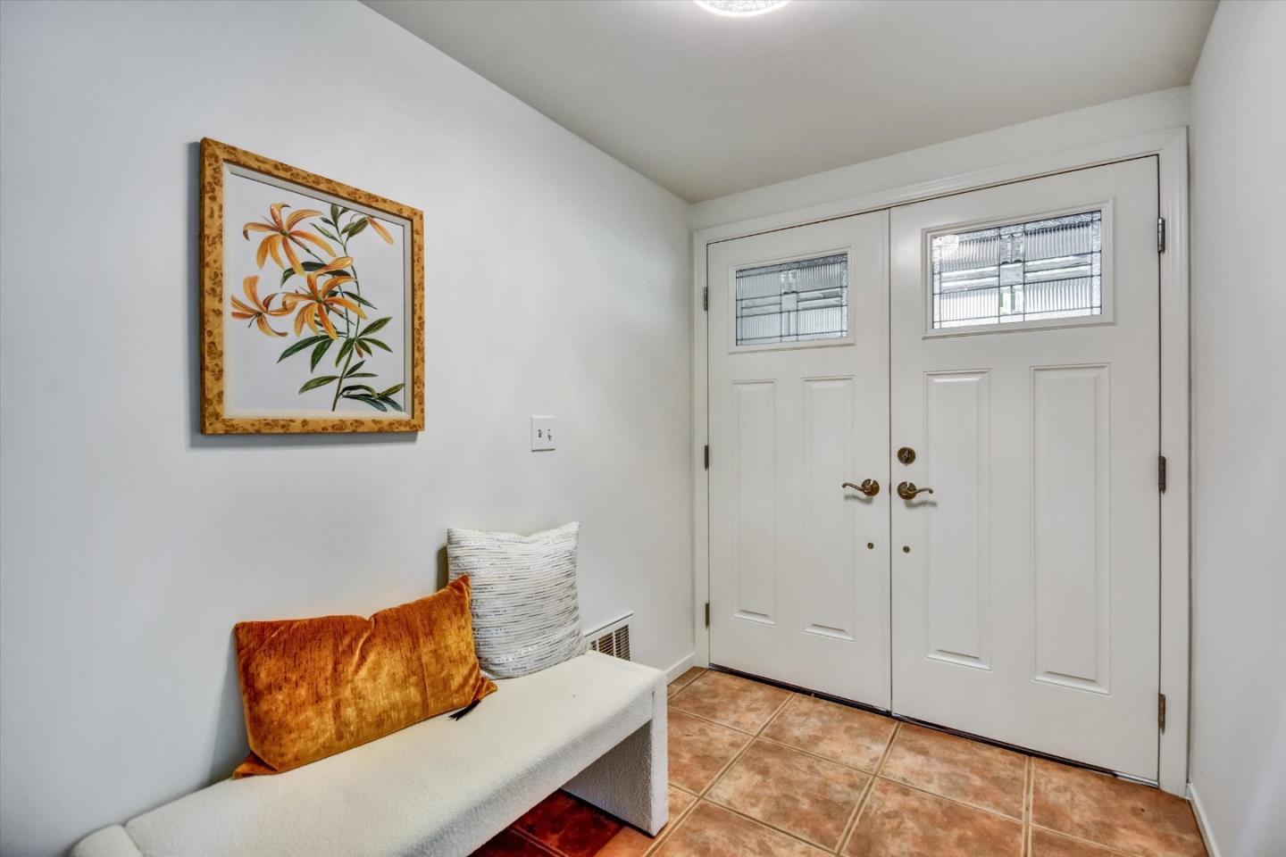 Detail Gallery Image 5 of 42 For 6234 Woosley Dr, San Jose,  CA 95123 - 4 Beds | 2/1 Baths