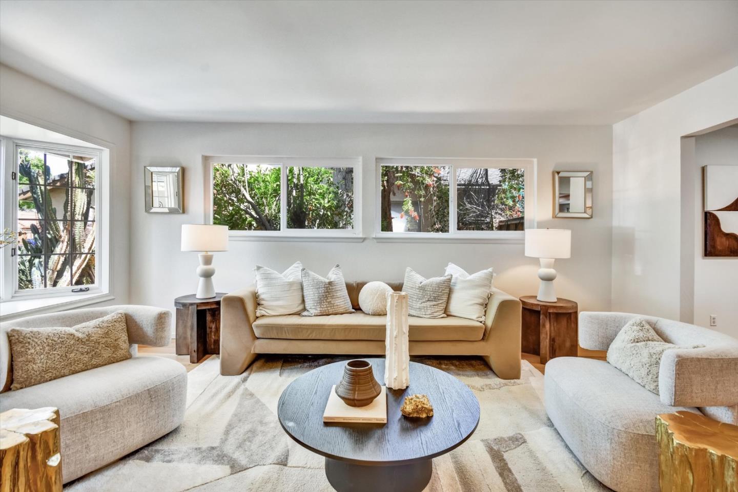 Detail Gallery Image 6 of 42 For 6234 Woosley Dr, San Jose,  CA 95123 - 4 Beds | 2/1 Baths