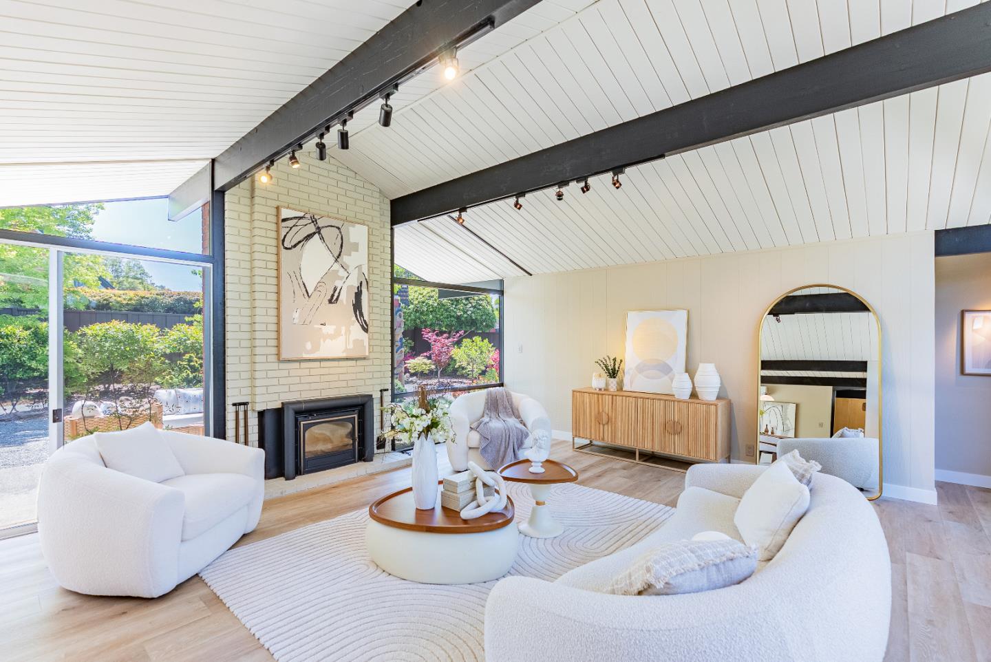 Detail Gallery Image 10 of 58 For 814 Beaverton Ct, Sunnyvale,  CA 94087 - 4 Beds | 2 Baths