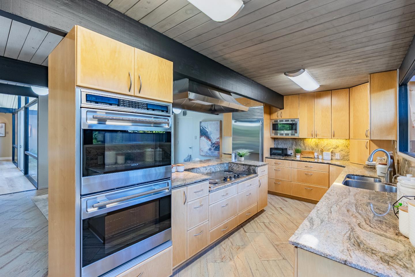 Detail Gallery Image 17 of 58 For 814 Beaverton Ct, Sunnyvale,  CA 94087 - 4 Beds | 2 Baths