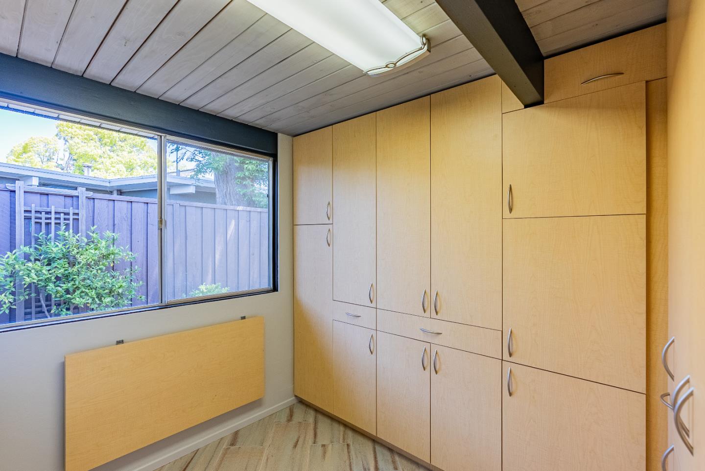 Detail Gallery Image 26 of 58 For 814 Beaverton Ct, Sunnyvale,  CA 94087 - 4 Beds | 2 Baths