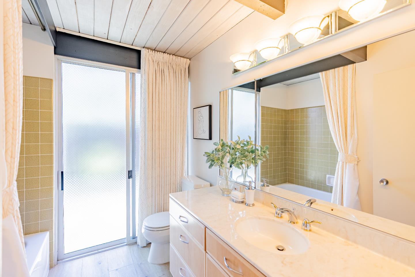 Detail Gallery Image 39 of 58 For 814 Beaverton Ct, Sunnyvale,  CA 94087 - 4 Beds | 2 Baths
