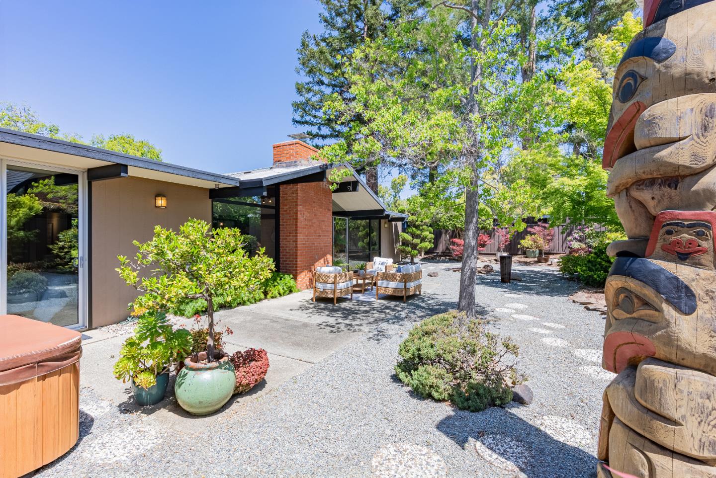 Detail Gallery Image 49 of 58 For 814 Beaverton Ct, Sunnyvale,  CA 94087 - 4 Beds | 2 Baths
