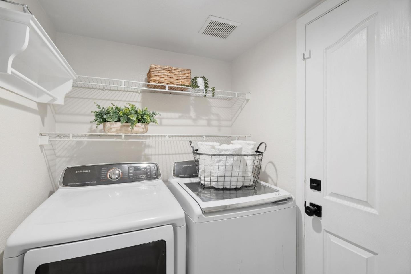 Detail Gallery Image 38 of 45 For 625 Coast Range Dr, Scotts Valley,  CA 95066 - 4 Beds | 2/1 Baths