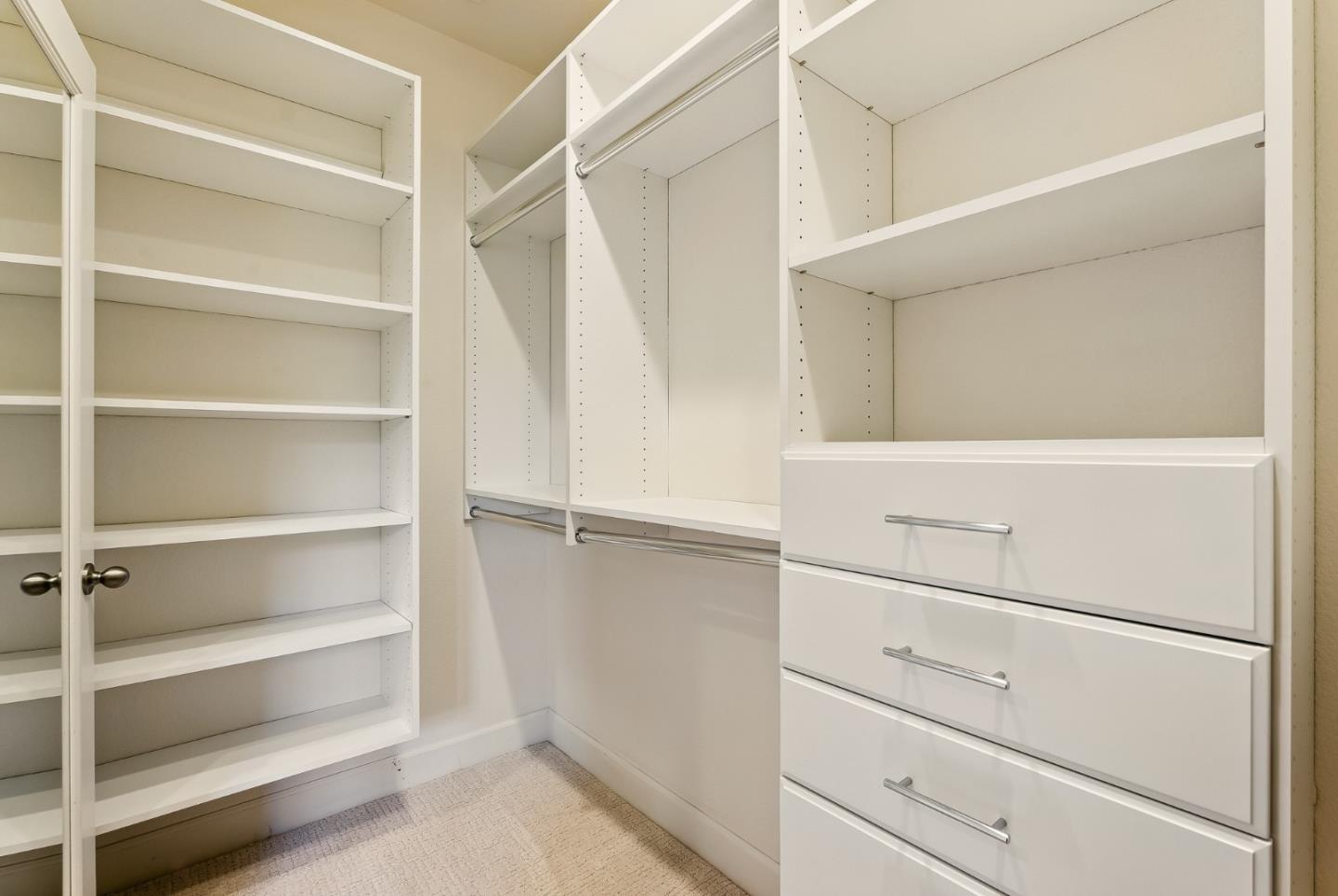 Detail Gallery Image 23 of 45 For 114 Hornbeam Ter, Sunnyvale,  CA 94086 - 3 Beds | 3/1 Baths