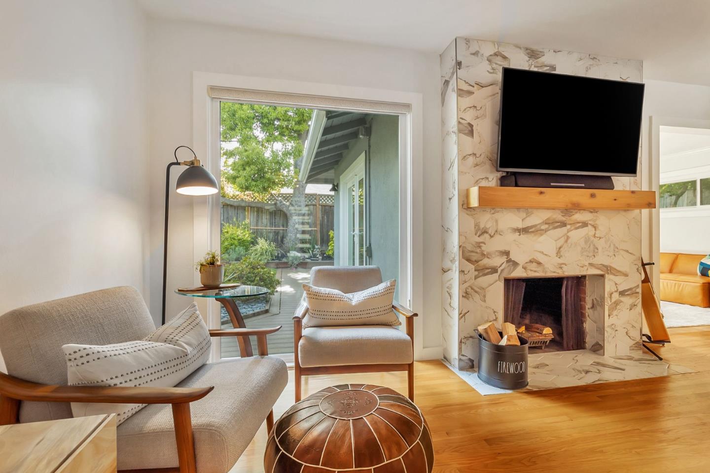 Detail Gallery Image 23 of 83 For 1528 Fernside St, Redwood City,  CA 94061 - 3 Beds | 2 Baths