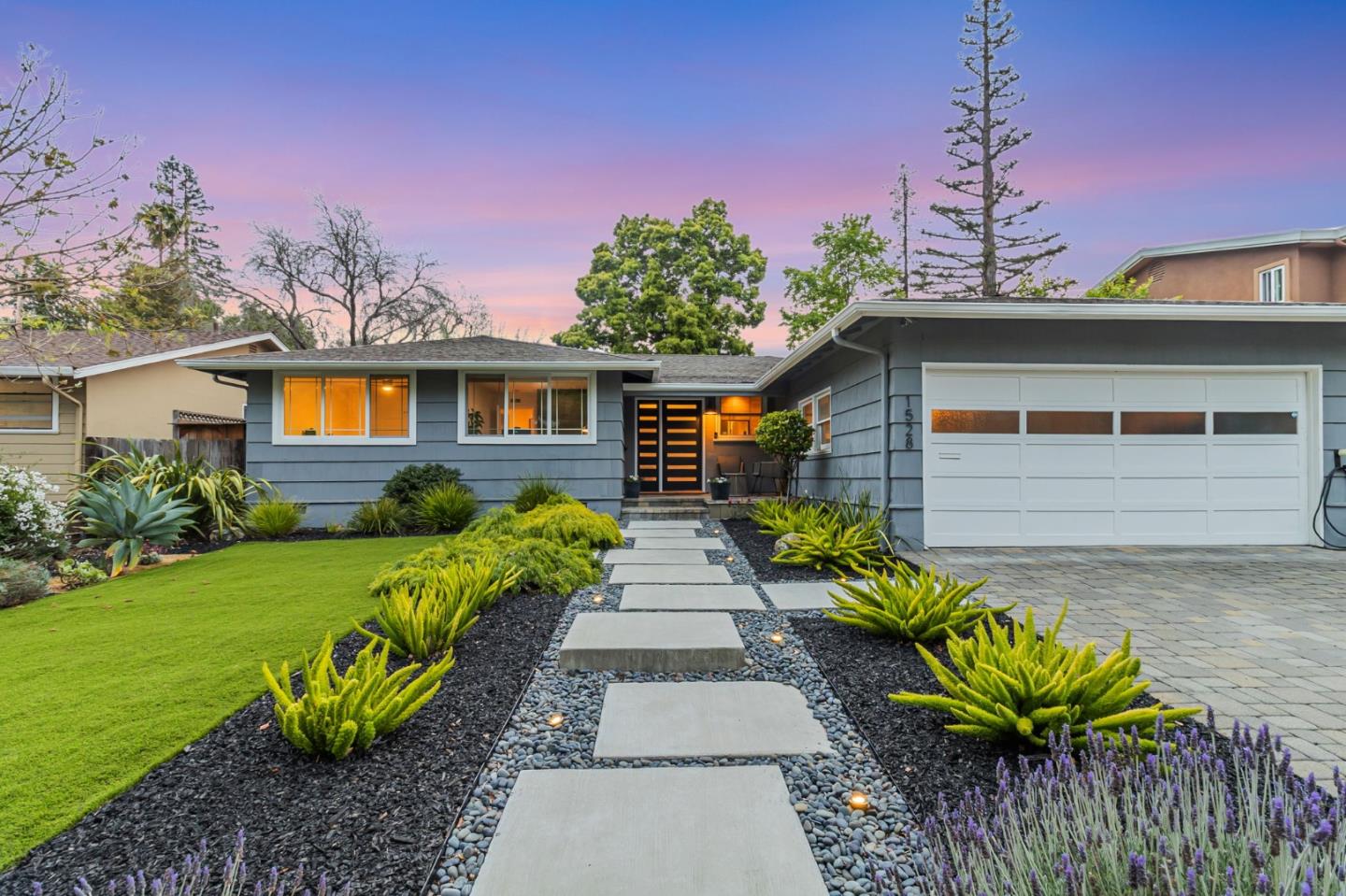 Detail Gallery Image 3 of 83 For 1528 Fernside St, Redwood City,  CA 94061 - 3 Beds | 2 Baths
