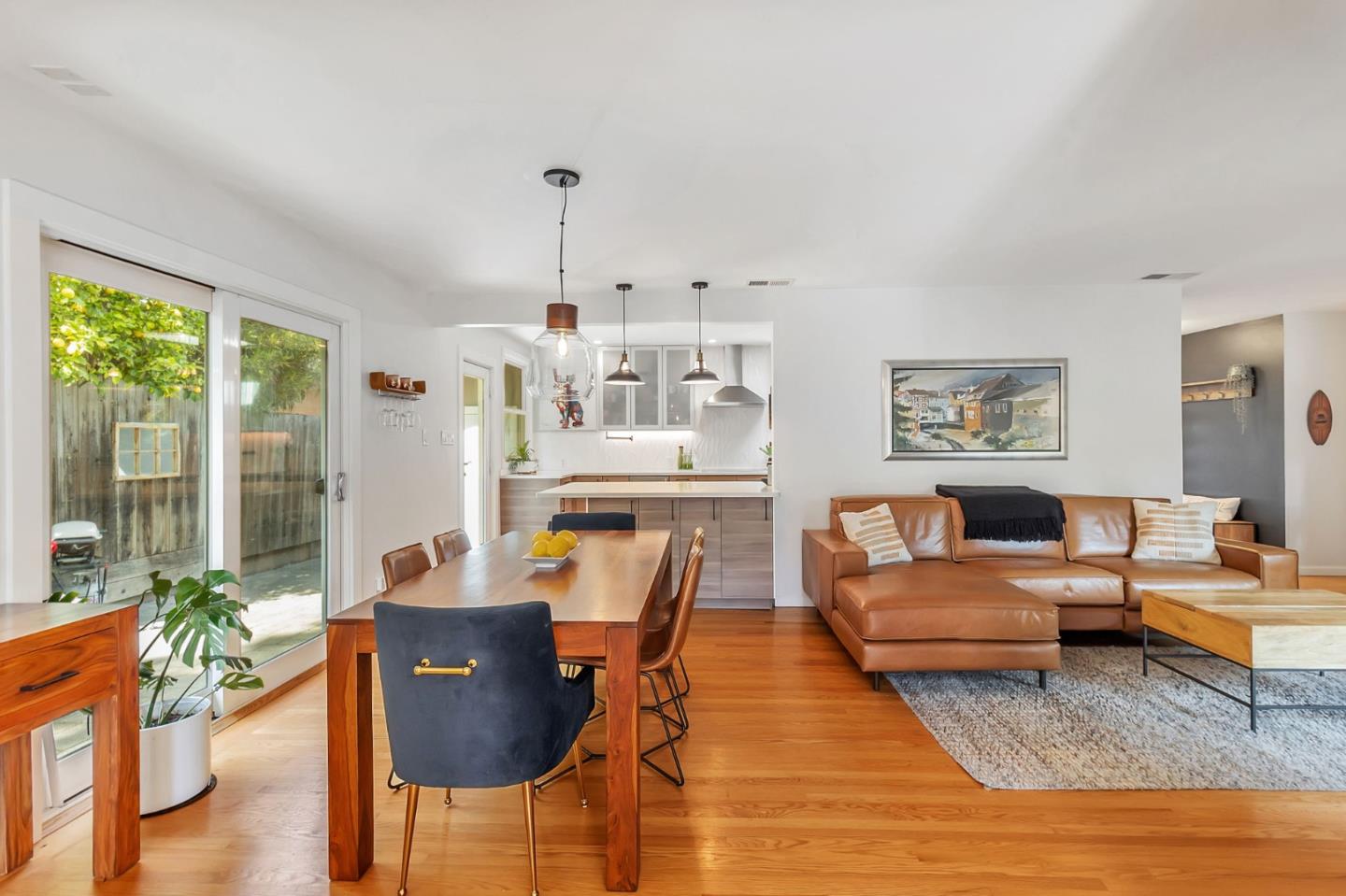 Detail Gallery Image 36 of 83 For 1528 Fernside St, Redwood City,  CA 94061 - 3 Beds | 2 Baths