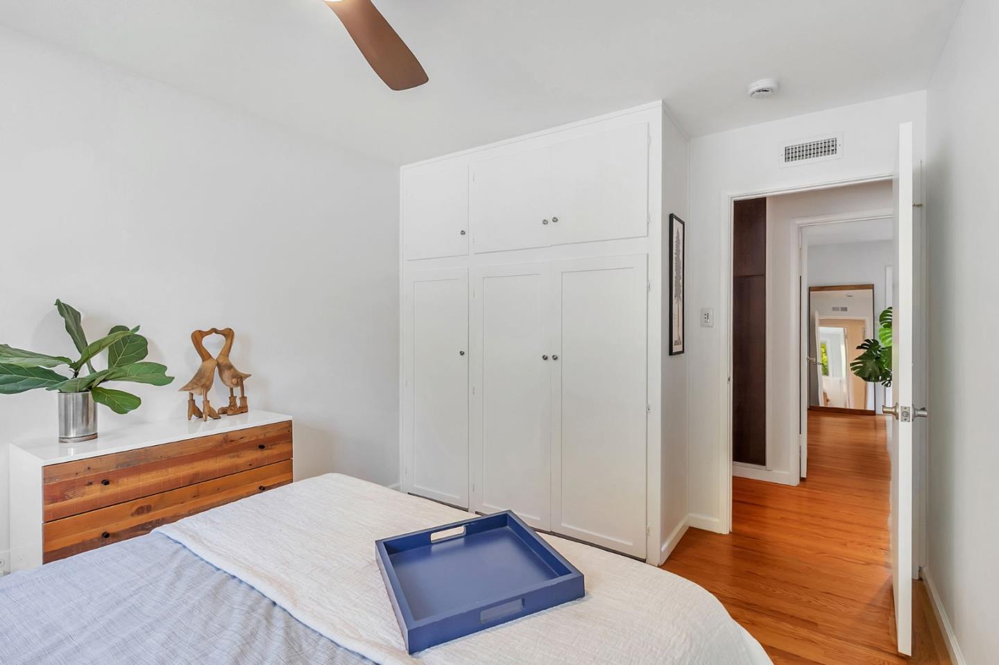 Detail Gallery Image 43 of 83 For 1528 Fernside St, Redwood City,  CA 94061 - 3 Beds | 2 Baths