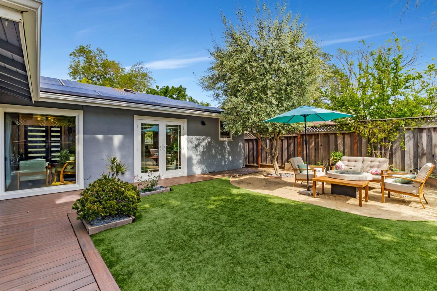Detail Gallery Image 55 of 83 For 1528 Fernside St, Redwood City,  CA 94061 - 3 Beds | 2 Baths