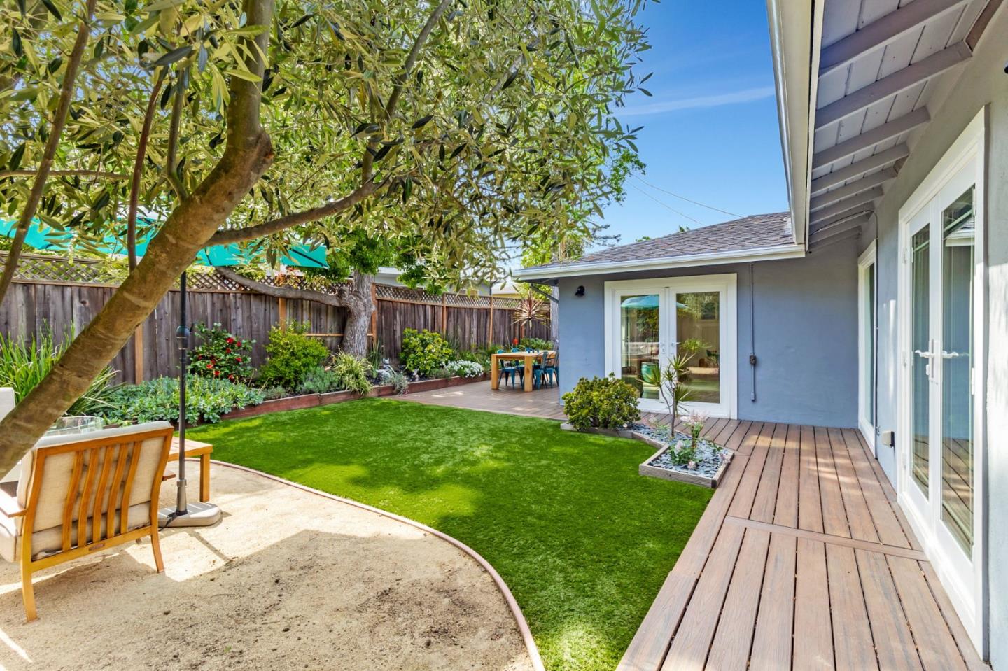 Detail Gallery Image 58 of 83 For 1528 Fernside St, Redwood City,  CA 94061 - 3 Beds | 2 Baths