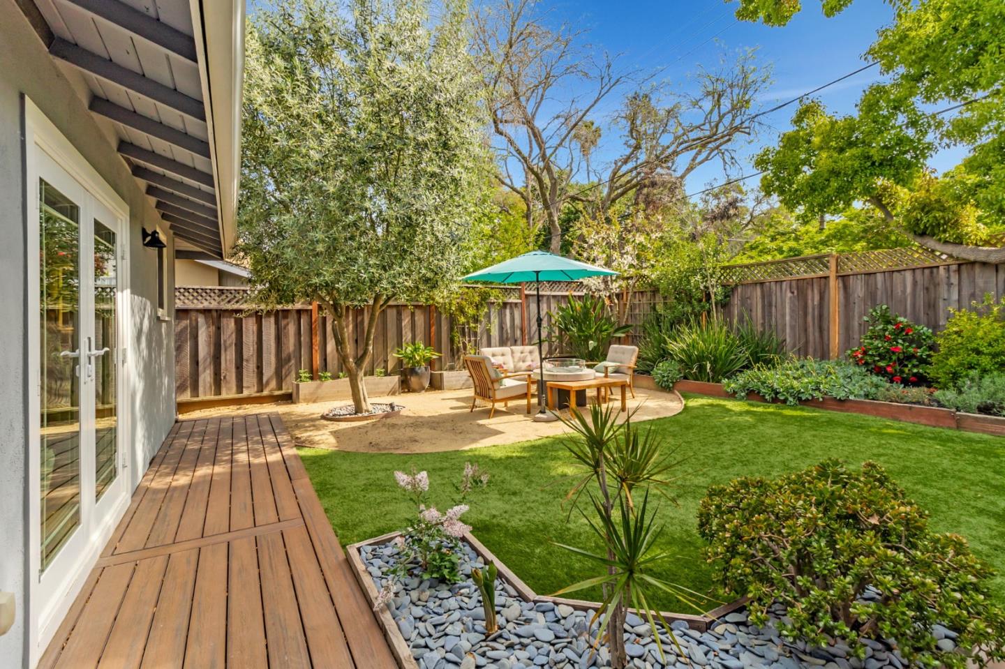 Detail Gallery Image 60 of 83 For 1528 Fernside St, Redwood City,  CA 94061 - 3 Beds | 2 Baths