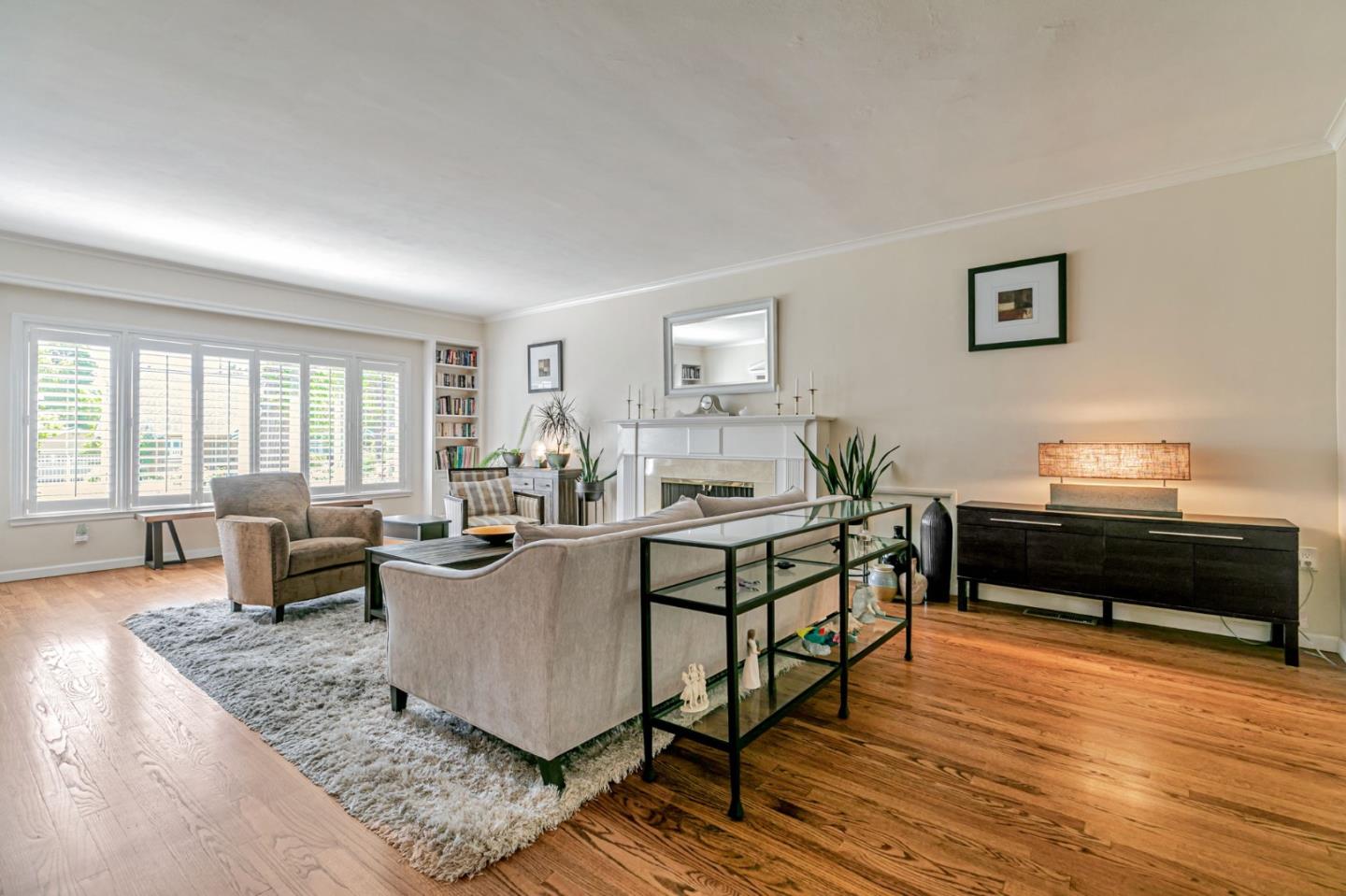 Detail Gallery Image 13 of 90 For 130 S 17th St, San Jose,  CA 95112 - 5 Beds | 3 Baths