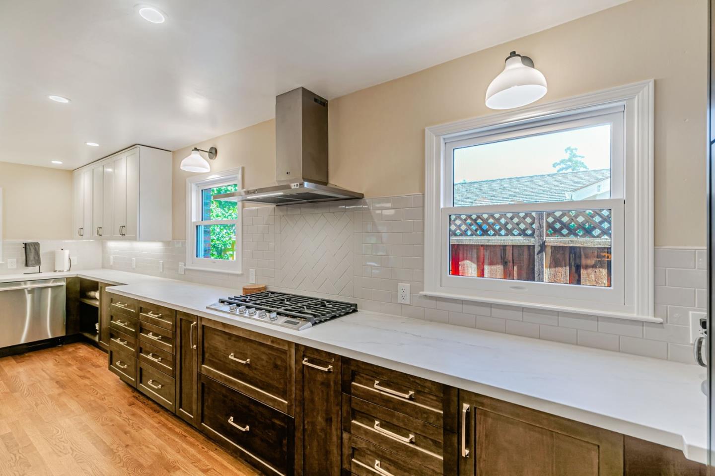 Detail Gallery Image 20 of 90 For 130 S 17th St, San Jose,  CA 95112 - 5 Beds | 3 Baths