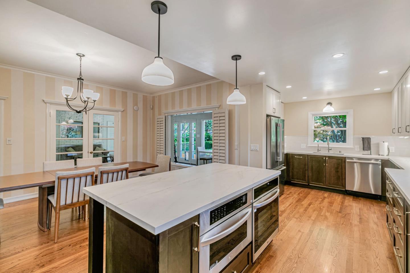 Detail Gallery Image 29 of 90 For 130 S 17th St, San Jose,  CA 95112 - 5 Beds | 3 Baths