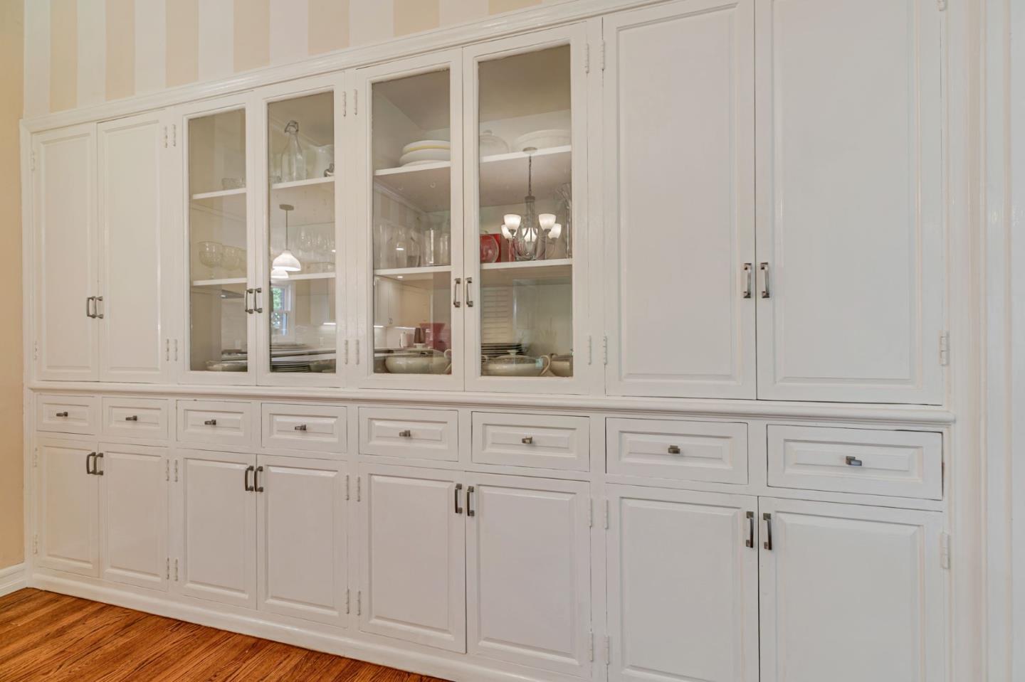 Detail Gallery Image 34 of 90 For 130 S 17th St, San Jose,  CA 95112 - 5 Beds | 3 Baths