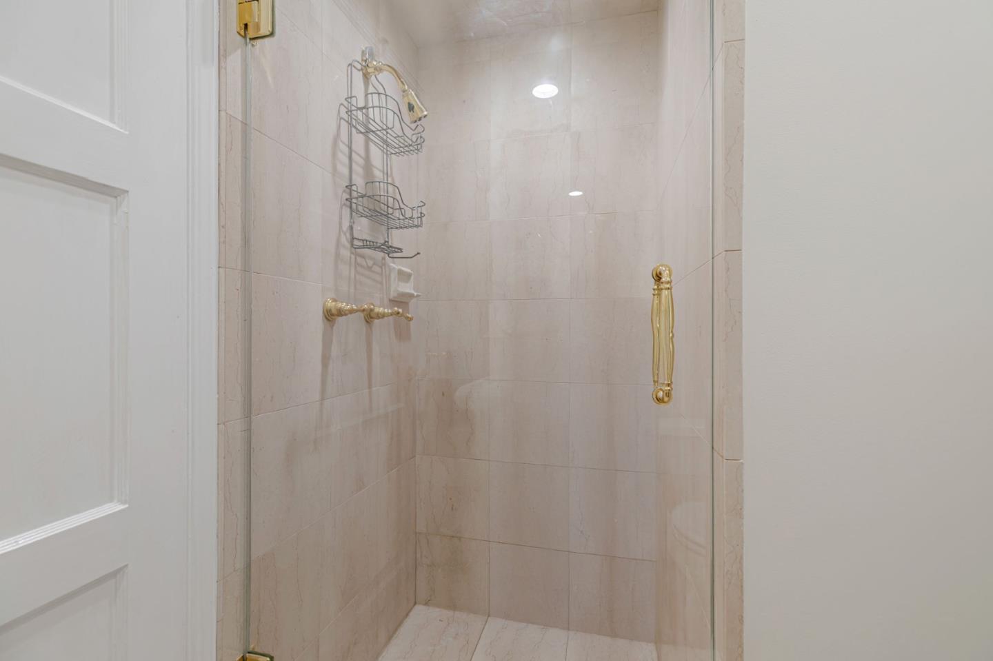 Detail Gallery Image 54 of 90 For 130 S 17th St, San Jose,  CA 95112 - 5 Beds | 3 Baths