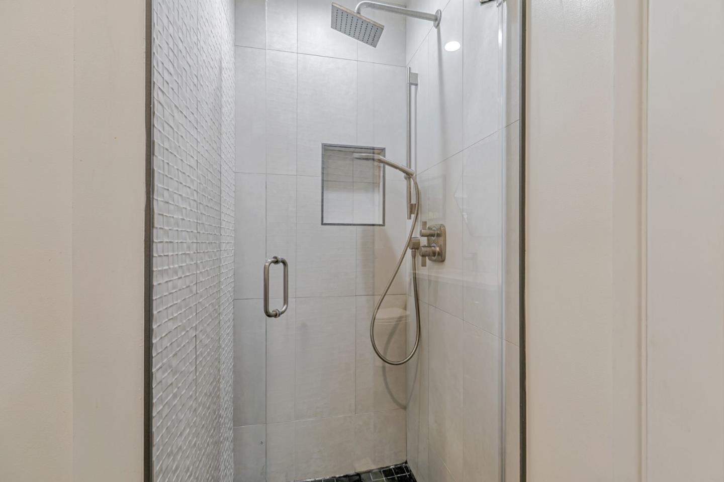 Detail Gallery Image 56 of 90 For 130 S 17th St, San Jose,  CA 95112 - 5 Beds | 3 Baths