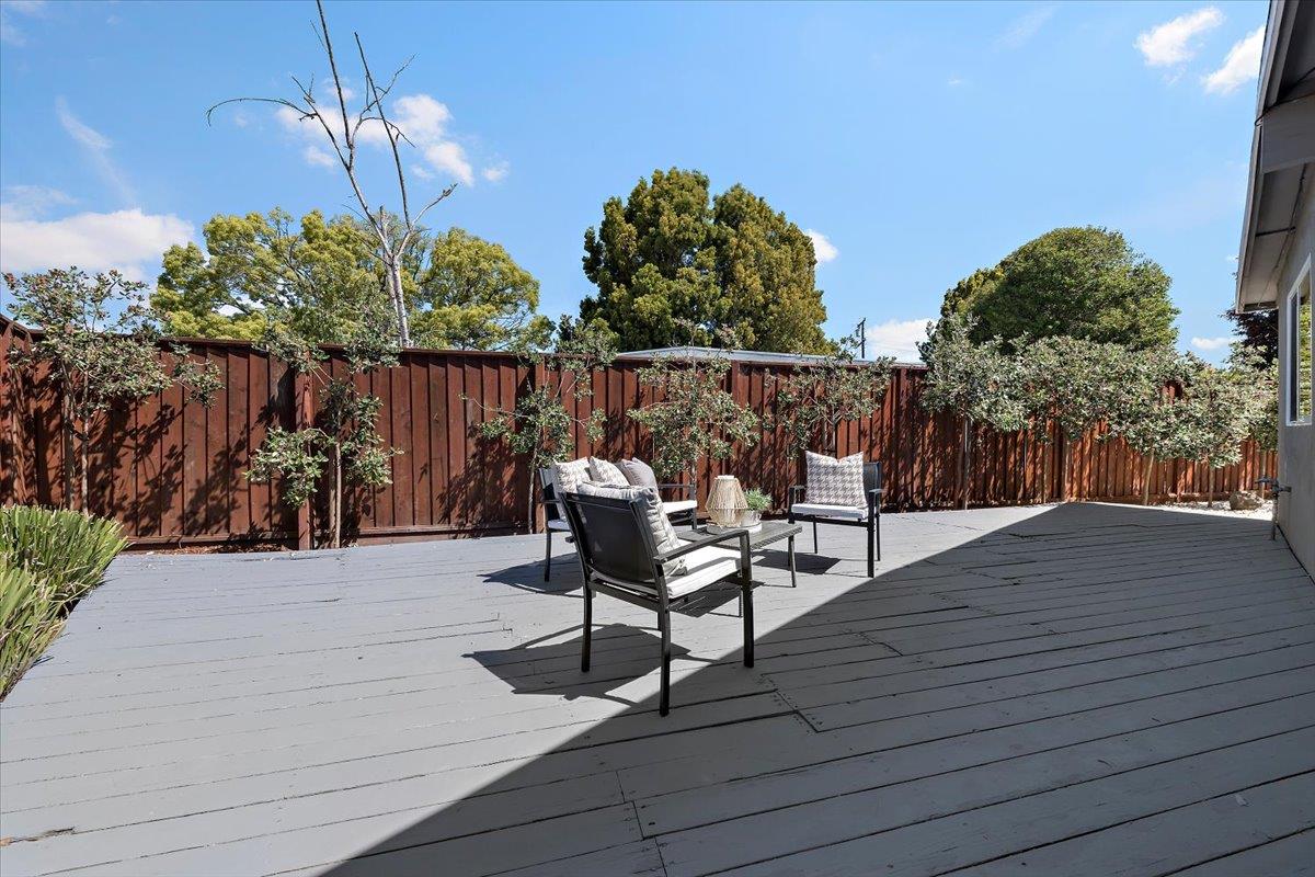 Detail Gallery Image 18 of 22 For 575 Fir Ave, Sunnyvale,  CA 94085 - 3 Beds | 1 Baths