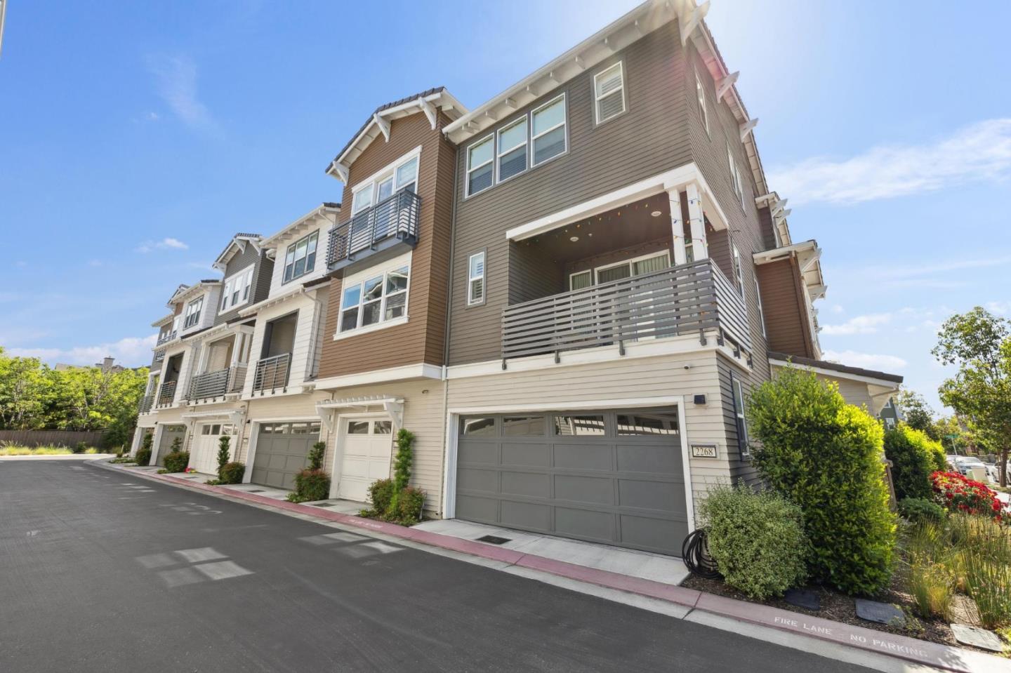 Detail Gallery Image 51 of 60 For 2266 Mora Pl, Mountain View,  CA 94040 - 2 Beds | 2/1 Baths