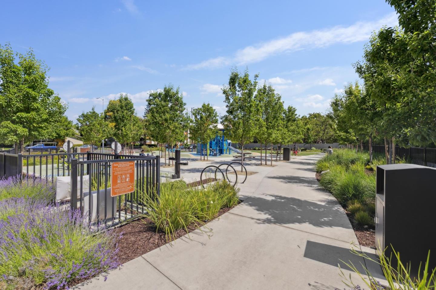 Detail Gallery Image 52 of 60 For 2266 Mora Pl, Mountain View,  CA 94040 - 2 Beds | 2/1 Baths