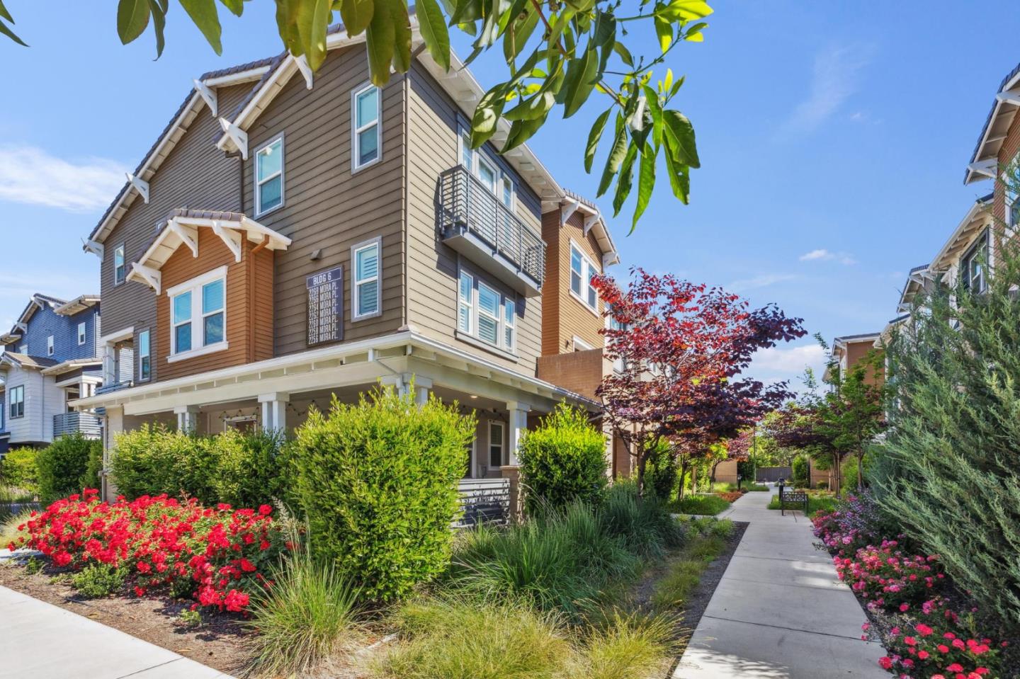 Detail Gallery Image 55 of 60 For 2266 Mora Pl, Mountain View,  CA 94040 - 2 Beds | 2/1 Baths
