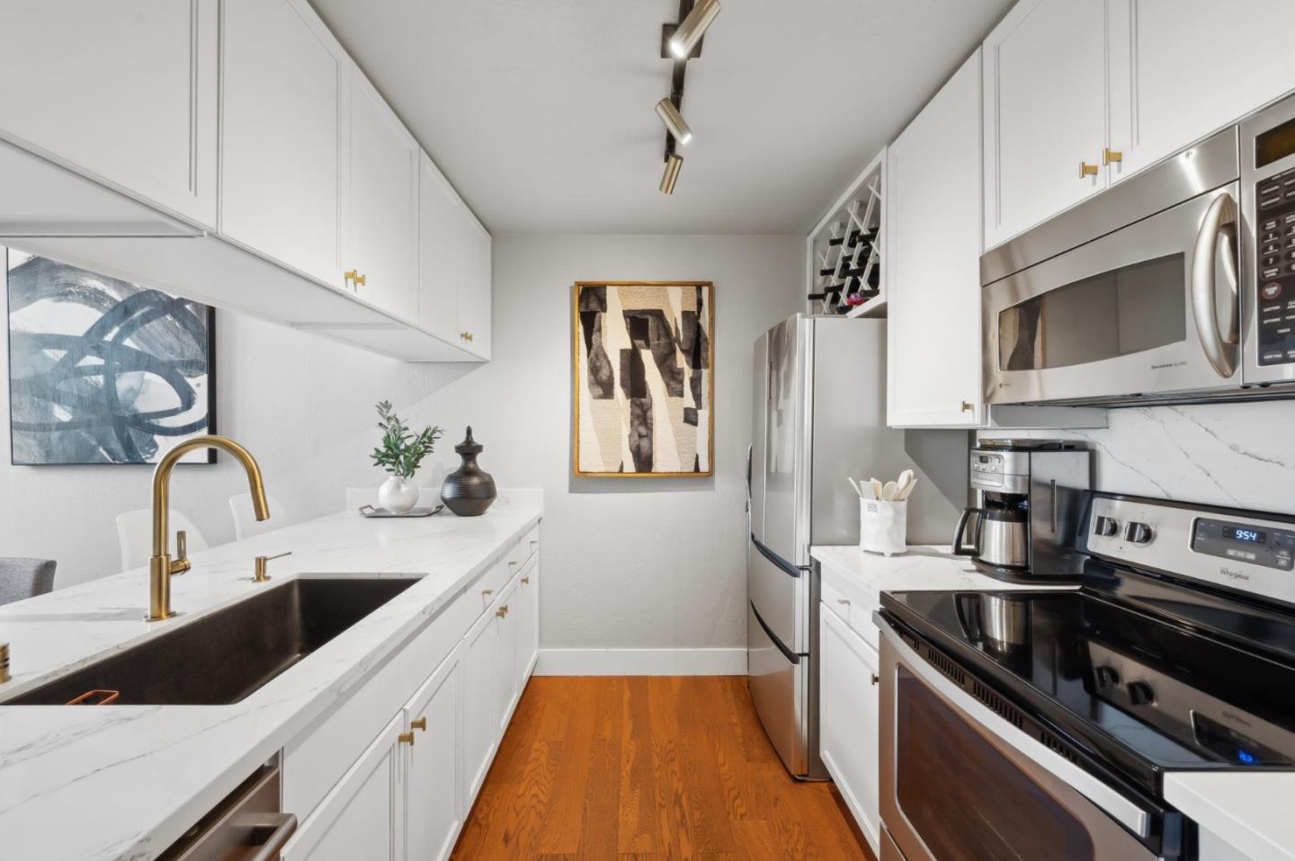 Detail Gallery Image 22 of 70 For 2101 Shoreline Dr #446,  Alameda,  CA 94501 - 2 Beds | 1/1 Baths