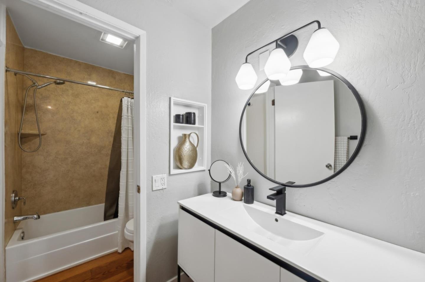 Detail Gallery Image 34 of 70 For 2101 Shoreline Dr #446,  Alameda,  CA 94501 - 2 Beds | 1/1 Baths