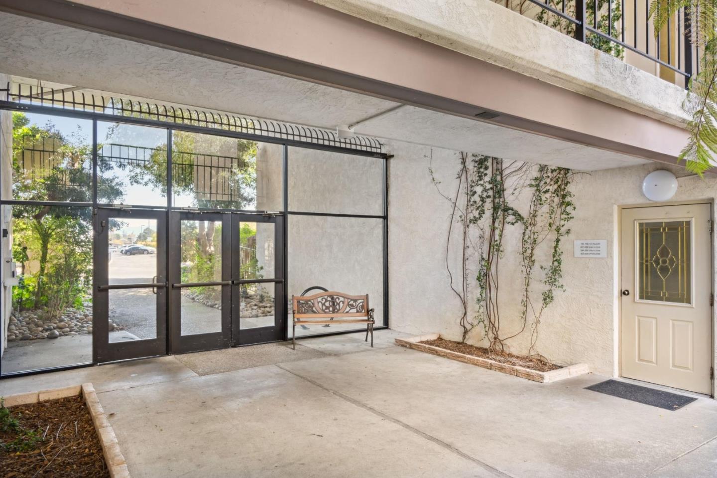 Detail Gallery Image 40 of 70 For 2101 Shoreline Dr #446,  Alameda,  CA 94501 - 2 Beds | 1/1 Baths