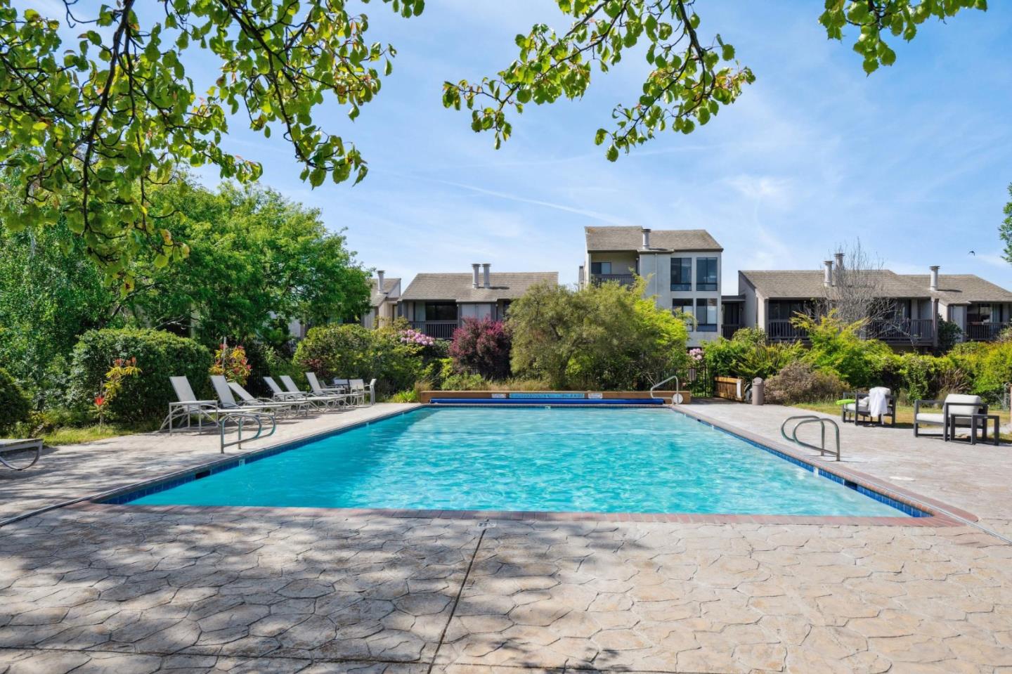 Detail Gallery Image 46 of 70 For 2101 Shoreline Dr #446,  Alameda,  CA 94501 - 2 Beds | 1/1 Baths