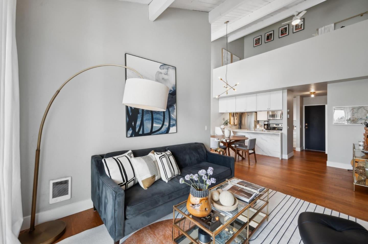 Detail Gallery Image 5 of 70 For 2101 Shoreline Dr #446,  Alameda,  CA 94501 - 2 Beds | 1/1 Baths