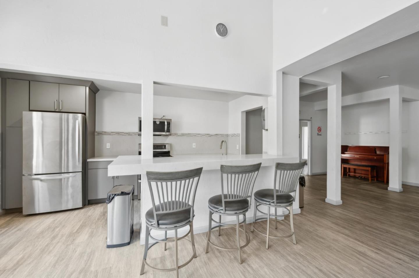 Detail Gallery Image 50 of 70 For 2101 Shoreline Dr #446,  Alameda,  CA 94501 - 2 Beds | 1/1 Baths