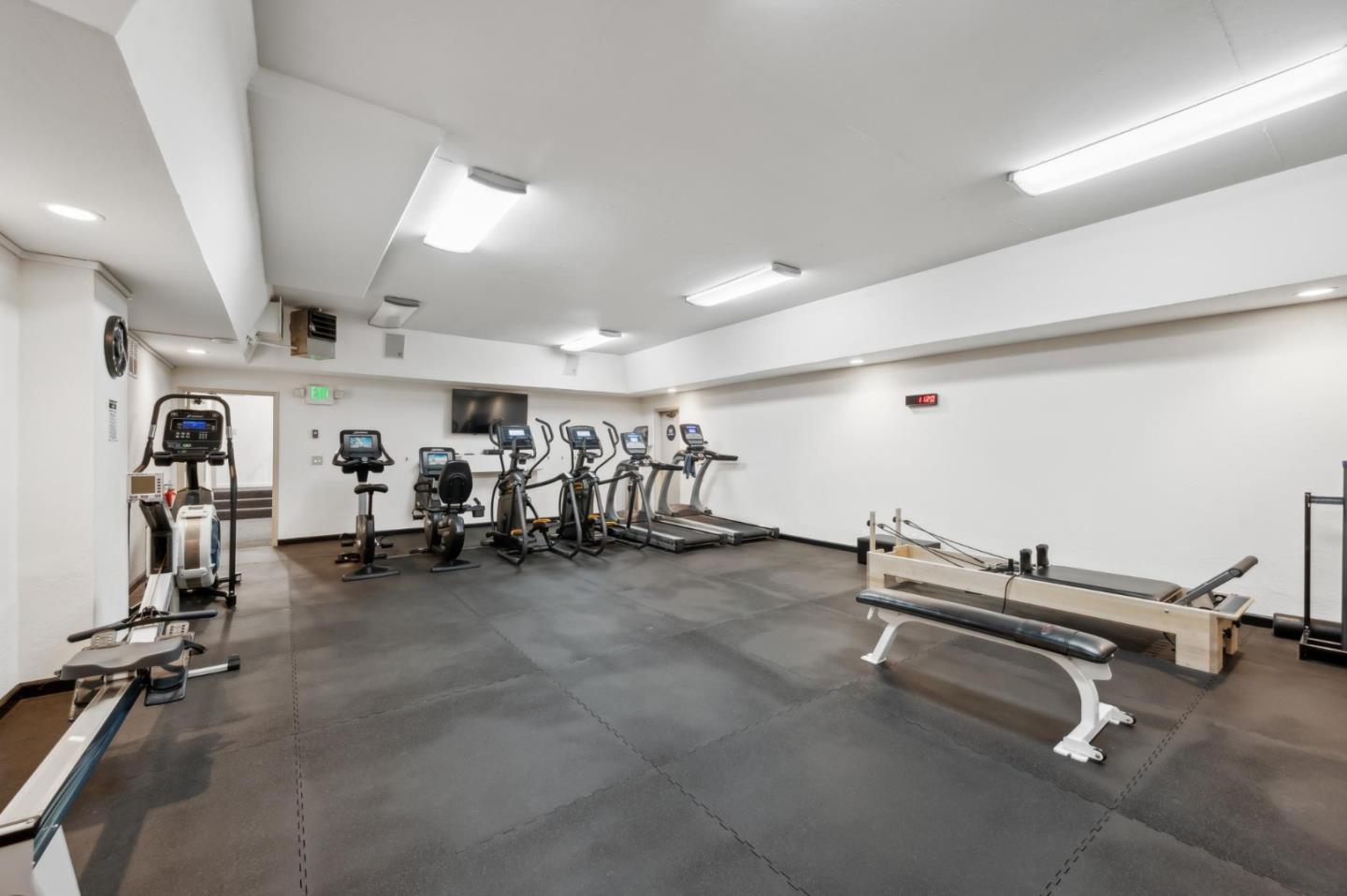 Detail Gallery Image 52 of 70 For 2101 Shoreline Dr #446,  Alameda,  CA 94501 - 2 Beds | 1/1 Baths