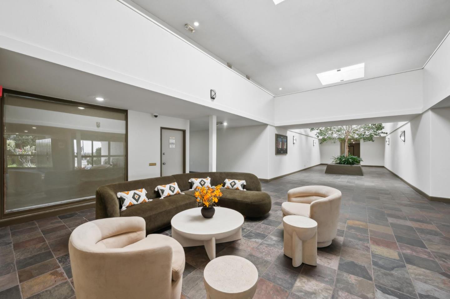 Detail Gallery Image 66 of 70 For 2101 Shoreline Dr #446,  Alameda,  CA 94501 - 2 Beds | 1/1 Baths