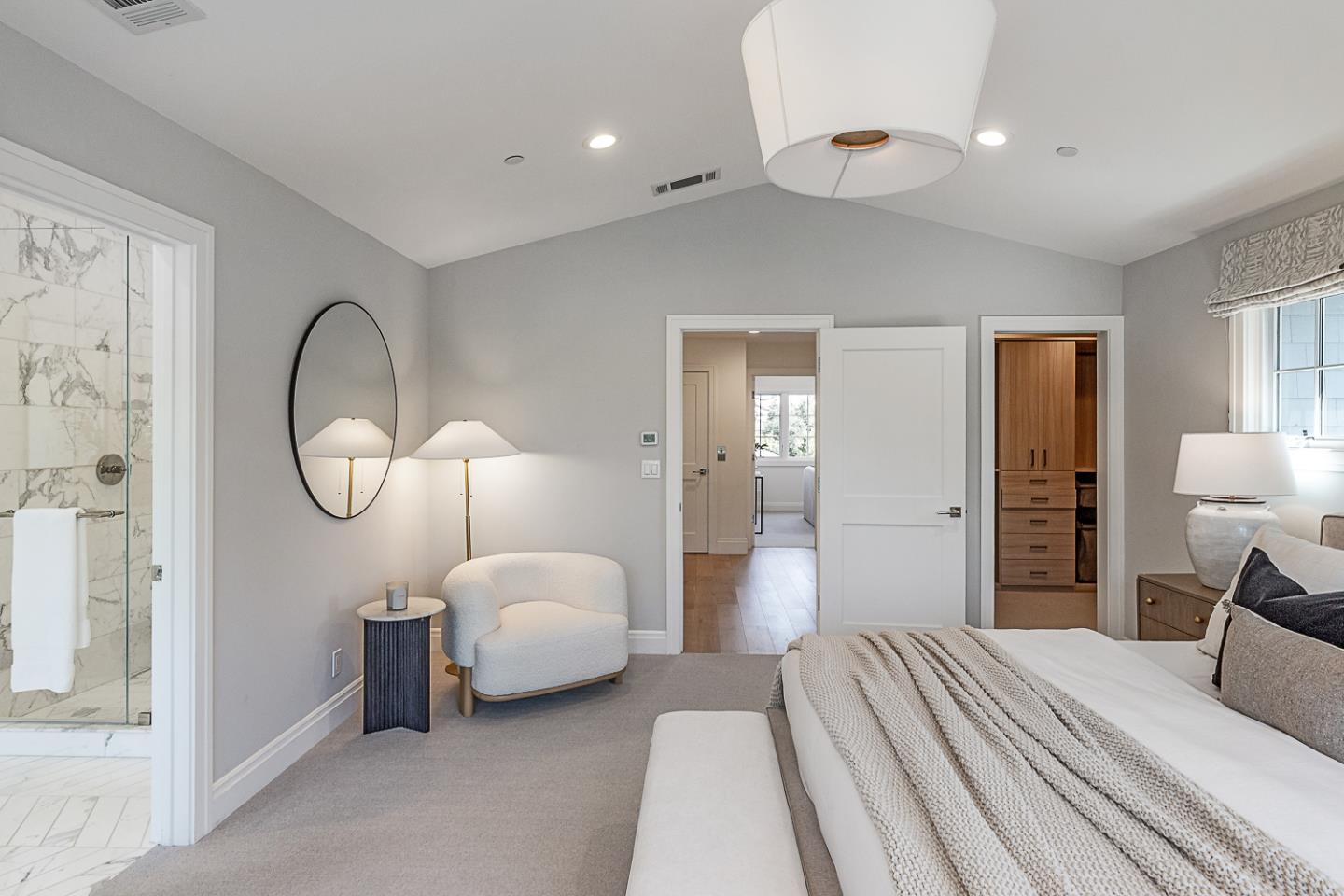 Detail Gallery Image 21 of 52 For 656 Benvenue Ave, Los Altos,  CA 94024 - 6 Beds | 5/1 Baths