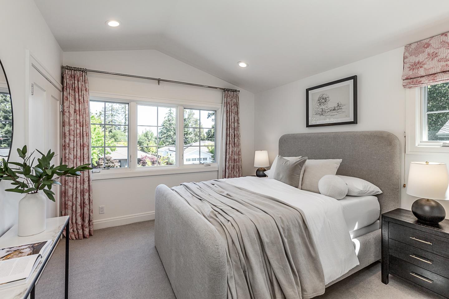 Detail Gallery Image 29 of 52 For 656 Benvenue Ave, Los Altos,  CA 94024 - 6 Beds | 5/1 Baths