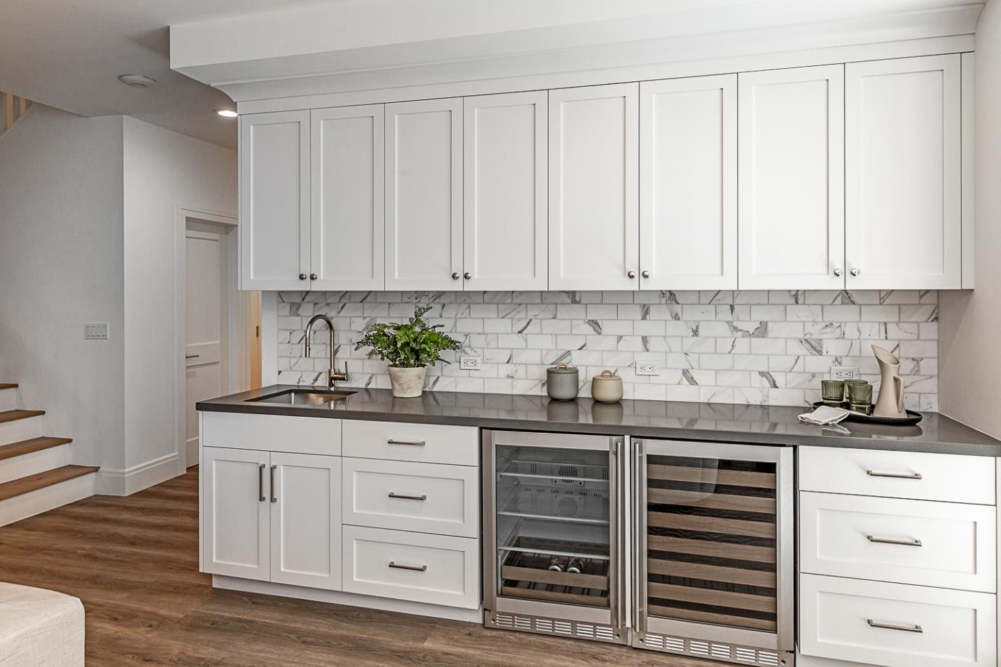 Detail Gallery Image 35 of 52 For 656 Benvenue Ave, Los Altos,  CA 94024 - 6 Beds | 5/1 Baths
