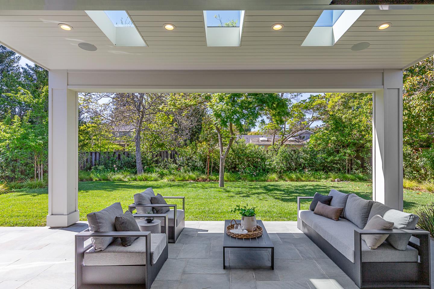 Detail Gallery Image 44 of 52 For 656 Benvenue Ave, Los Altos,  CA 94024 - 6 Beds | 5/1 Baths