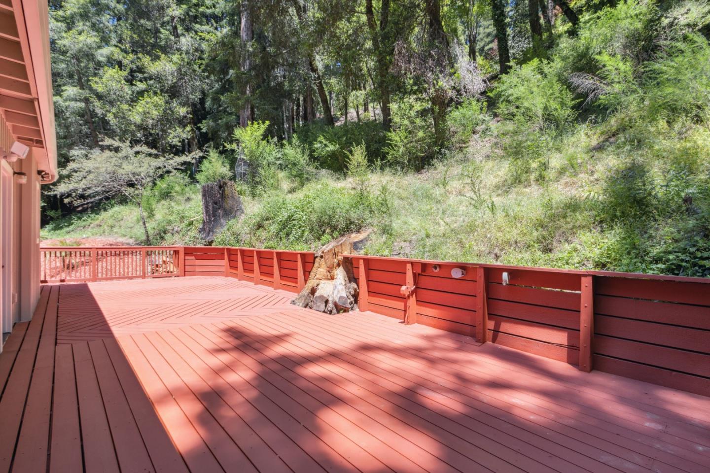 Detail Gallery Image 59 of 86 For 330 Huckleberry Ln, Boulder Creek,  CA 95006 - 4 Beds | 3 Baths
