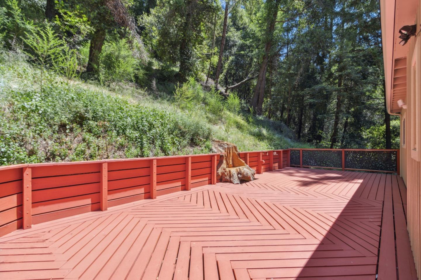 Detail Gallery Image 61 of 86 For 330 Huckleberry Ln, Boulder Creek,  CA 95006 - 4 Beds | 3 Baths