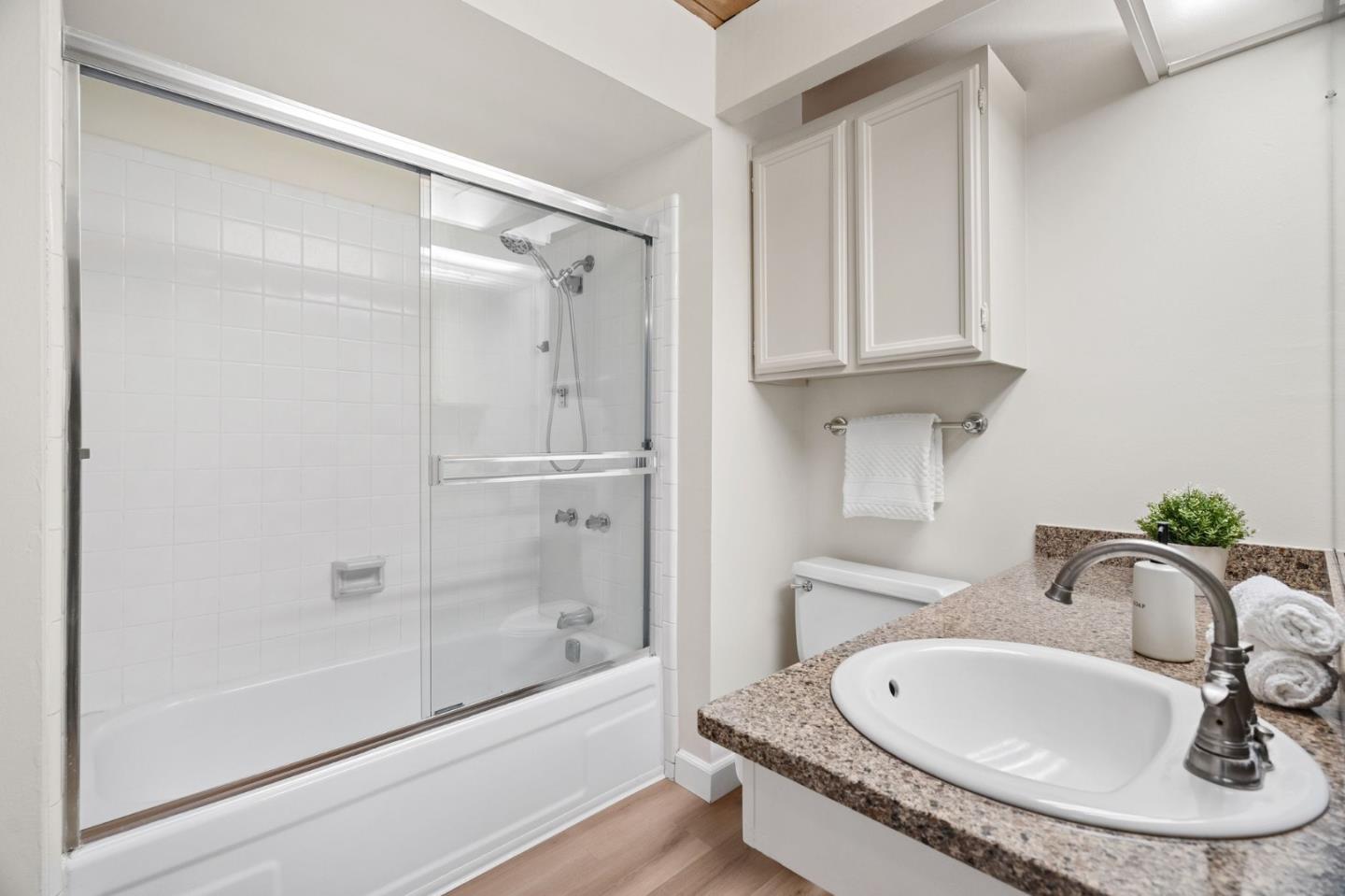 Detail Gallery Image 25 of 45 For 855 Brookline Dr #H,  Sunnyvale,  CA 94087 - 3 Beds | 2 Baths