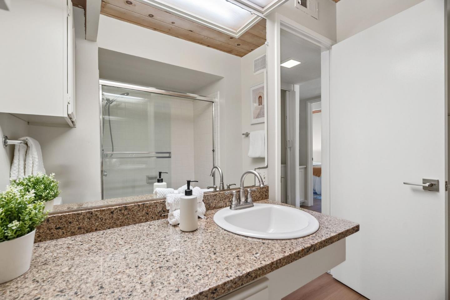 Detail Gallery Image 26 of 45 For 855 Brookline Dr #H,  Sunnyvale,  CA 94087 - 3 Beds | 2 Baths
