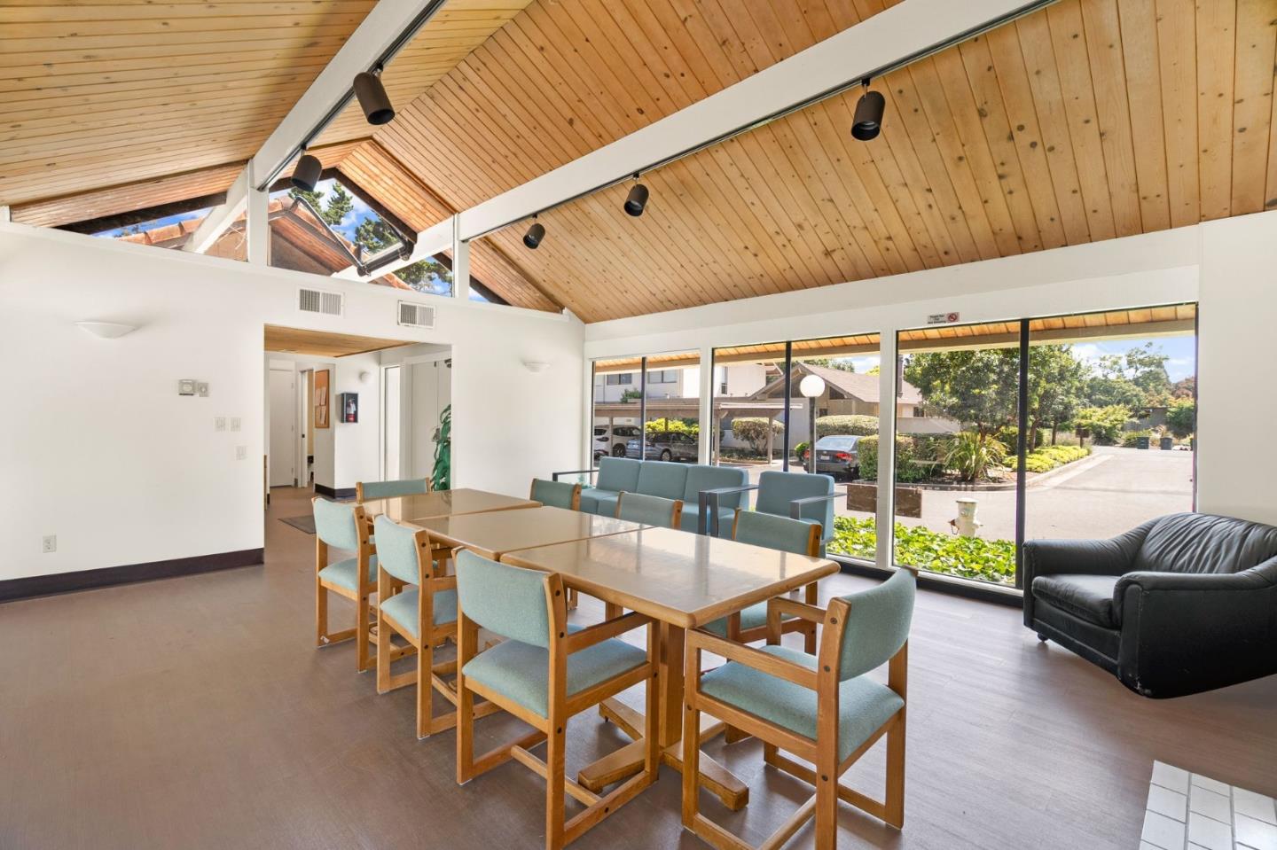 Detail Gallery Image 42 of 45 For 855 Brookline Dr #H,  Sunnyvale,  CA 94087 - 3 Beds | 2 Baths